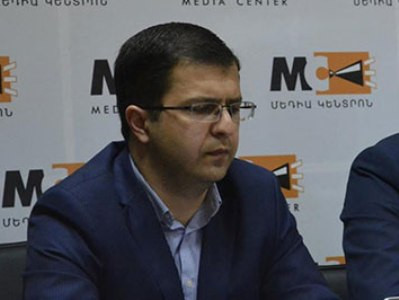 Արսեն Թորոսյանի եւ Սամվել Ադյանի ցուցմունքներն ակնհայտ կեղծ են. Դավիթ Սանասարյանի փաստաբան