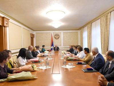 Արցախի նախագահական նստավայրում տեղի է ունեցել ուսուցիչների պարգեւատրման արարողություն