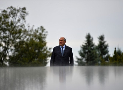Armenia President’s Serbia visit continues, he pays tribute at Monument to Unknown Hero (PHOTOS)