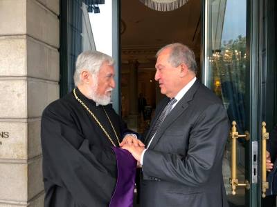 Armenian President Sarkissian meets Catholicos Aram I