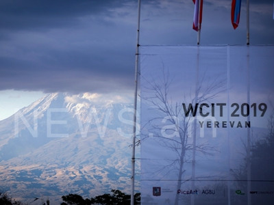 Երեւանում WCIT համաժողովին մասնակցող նախարարներն այցելել են DigiTec ցուցահանդես