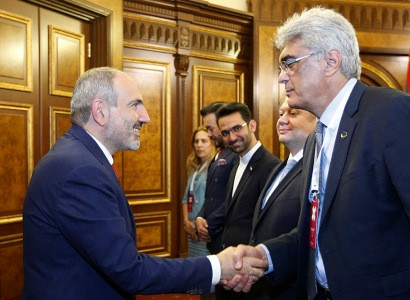 Պատրաստ եմ քննարկել օրակարգային հարցեր. Փաշինյանը հանդիպել է WCIT 2019 համաժողովի պաշտոնական պատվիրակություններին