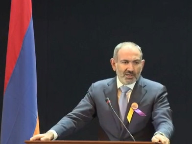 Փաշինյանը շրջադարձային է համարում Էջմիածնի քաղաքապետի պաշտոնում կին գործչի ընտրությունը. «Սա կունենա հետեւանքներ»