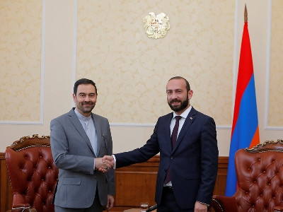 Արարատ Միրզոյանը հրաժեշտի հանդիպում է ունեցել ՀՀ-ում Իրանի դեսպանի հետ