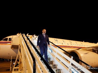 Armenia PM arrives in Ashgabat