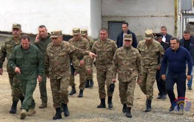 Armenia defense minister in Karabakh on working visit