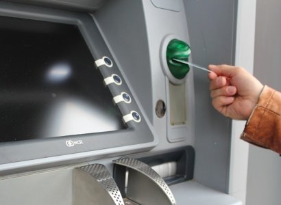 Անչափահասը գողացել էր թոշակառու կնոջ քարտը եւ կանխիկացրել թոշակը