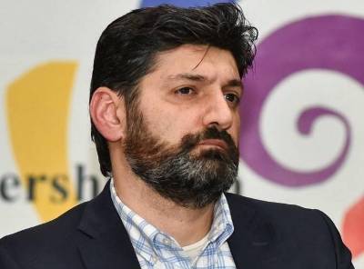 «Հրապարակ». Իշխանության եւ Վահե Գրիգորյանի միջեւ անջրպետ է առաջացել. Վերջինս համոզում է անցնել իր նամակի 2-րդ կետին