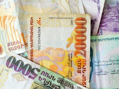«Խելքը կերե՞լ է». 28-ամյա կինը 52-ամյա տղամարդու վստահությունը չարաշահելով հափշտակել է շուրջ 7 մլն դրամ գումար