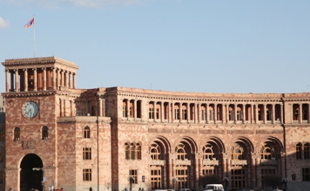 Լեհաստանը ԵՄ-ին կոչ է արել Հարավային Կովկասը եւս դուրս բերել Ռուսաստանի զինվորի