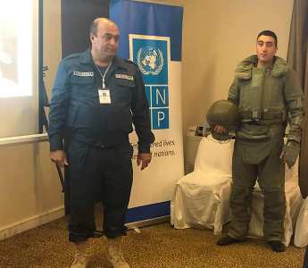 Armenia specialists in Aleppo, hold seminars on explosive ammunition danger awareness (PHOTOS)