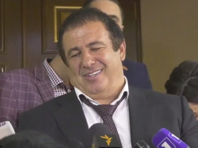 Նրանք կարող են օգնական լինել, կողքից նայել՝  սովորել. Ծառուկյանը՝   նախարարների մասին