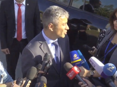 Pashinyan's spokesman comments on resignation boom