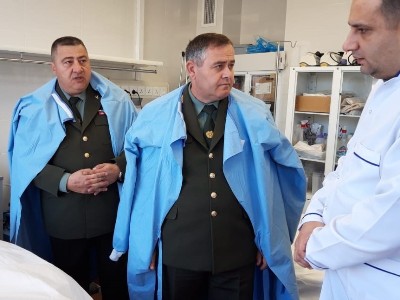 Chief of Armenian General Staff visits central military hospital