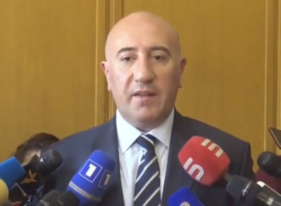 Ասֆալտին փռելու օպերացիան շարունակվում է․ ոստիկանապետի պաշտոնակատար