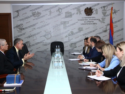 Ռումինիան մեզ համար ԵՄ-ի հետ համագործակցության դարպասներից մեկը կարող է դառնալ. Ա. Հարությունյանը՝ Ռումինիայի արքայազնին