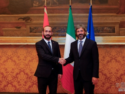Roberto Fico to Ararat Mirzoyan: Italy to continue promoting dialogue on Karabakh