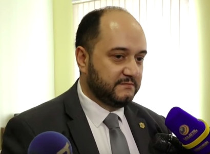 Մենք գումար ենք հատկացրել մեր չեմպիոնի կյանքի լուսաբանման համար․ Արայիկ Հարությունյան