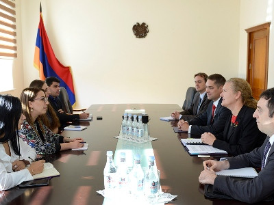 Armenia Deputy Justice Minister meets with US Department of State delegation