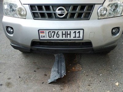 Armenia parliament majority faction member's car damaged (PHOTOS)
