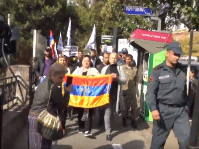 Istanbul Convention opponents march on Yerevan streets