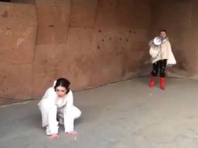«Սա մշակութային հեղափոխության մի մասն է». Հասմիկ Խաչունցը՝ աղմկահարույց ներկայացման մասին