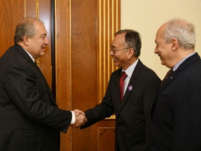 Armenia president meets with heads of Synopsys and Synopsys Armenia