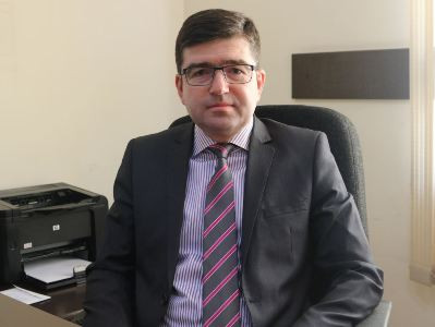 Կադաստրի պետական կոմիտեի ղեկավարի տեղակալը չի պատրաստվում հրաժարական ներկայացնել