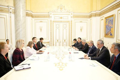 Newspaper: There was no talk of "spoiling" relations with US at the meeting with Armenian PM