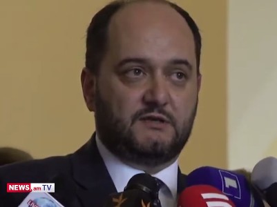 «Ընդունված հնարք է, երբ ասելիք չկա, այդ թեման են առաջ բերում». Արայիկ Հարությունյանը՝ նույնասեռականության քարոզի մասին