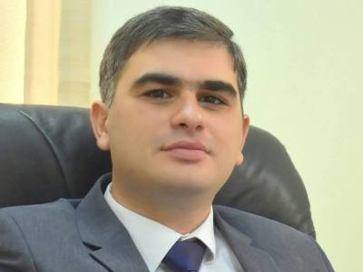 Արայիկ Հարությունյանը փորձում է պարտադրել իր արժեհամակարգը՝ օգտագործելով կառավարությունը․ Սուրեն Պարսյան