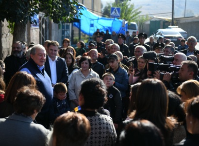 Հայրենիքը կարող ես հետդ տանել, բայց տարիների ընթացքում այդ սերը լցվում է հոգիդ, ուզում ես հետ գալ. Նախագահը՝ Չինարիում