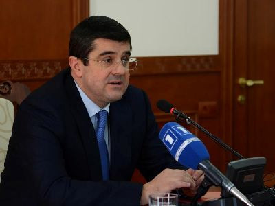 Ովքեր կասկածի տակ են դնում Նիկոլ Փաշինյանի քայլերը, դավադիր ուժեր են․Արայիկ Հարությունյան
