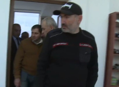 Nikol Pashinyan gets acquainted with subvention programs in Vayk
