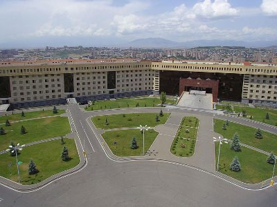 Արձակուրդները՝ բանակում. ՀՀ ՊՆ-ն քննարկում է զորանոցներում աշակերտների ուսուցման հնարավորությունը