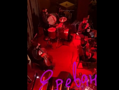 Russian MFA official representative visits Yerevan jazz club (VIDEO)