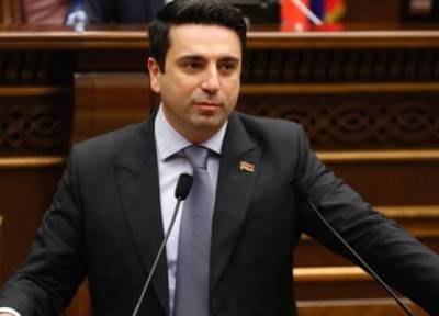Էստեղ նպատակը քաղաքական է, բոլոլա սարքելու մեջ է. Ալեն Սիմոնյանը՝ նույնասեռականների վերաբերյալ օրինագծի մասին