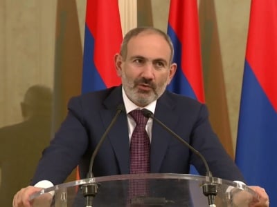 Armenian PM in meeting with leaders of French-Armenian secular and spiritual institutions