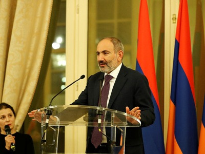 Pashinyan to Nouvelles d'Arménie magazine: We are with you by all possible means