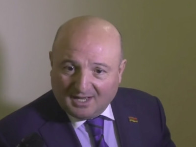 Հիմա գողերն են վերեւը, տո մարդասպանն էլ են իրանք, ամեն ինչ իրանք են ուղղակի գցել են էս մարդկանց վրա. Ղուկասյան