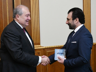 Արմեն Սարգսյանը հյուրընկալել է ռեժիսոր Ջիվան Ավետիսյանին. անդրադարձ է եղել նրա վերջին՝ «Դրախտի դարպասը» ֆիլմին
