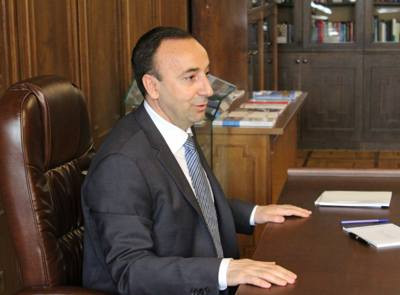 «Ժողովուրդ». Պլան Գ՝ Հրայր Թովմասյանին ուղարկել թոշակի