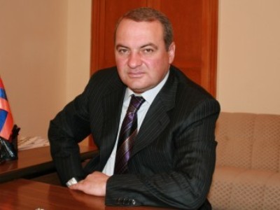 Թալանել են Սամվել Կարապետյանի եղբոր՝ գործարար Կարեն Կարապետյանի տունը