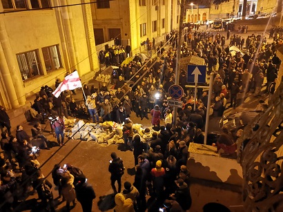 Protesters start building barricades in front of Georgia parliament