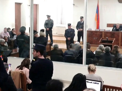 Armenia ex-defense minister's lawyer also motions to recuse prosecutor