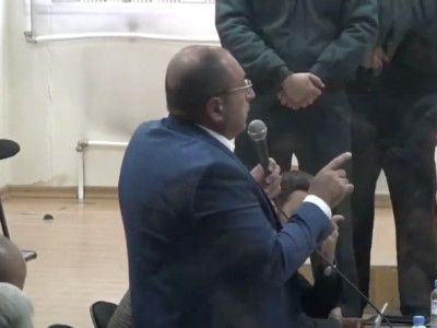 Armenia 2nd president's lawyer demands that judge maintain correct atmosphere in courtroom