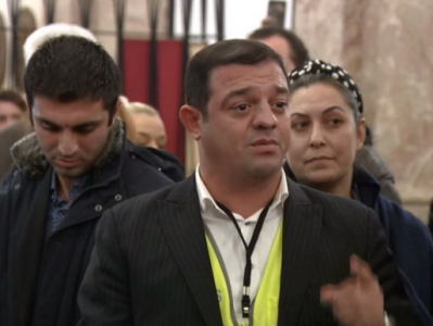 Analyst on Azerbaijani activist entering Armenian church during PM's meeting in Milan