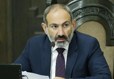 «Իրատես». Փաշինյանը շահեկան վիճակում է, եթե նրան ընդդիմություն են Սերժ Սարգսյանը եւ Ռոբերտ Քոչարյանը