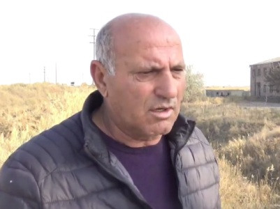 «Ճոյտ» մականունով հայտնի Հակոբ Հակոբյանը եկավ, ասաց գործարանի հիմնական բաժնեմասն իմն է․ Եղեգնուտի բնակիչ