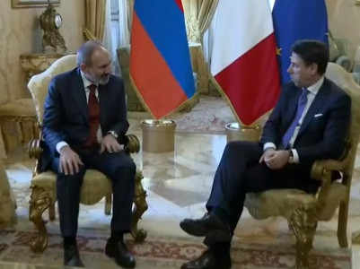 Armenia PM meets with Italy Council of Ministers President at Chigi Palace